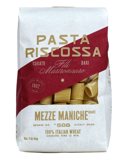 Packaging of Riscossa Mezze Maniche pasta, showcasing the pasta itself along with the brand and product name, with a red and white color scheme.